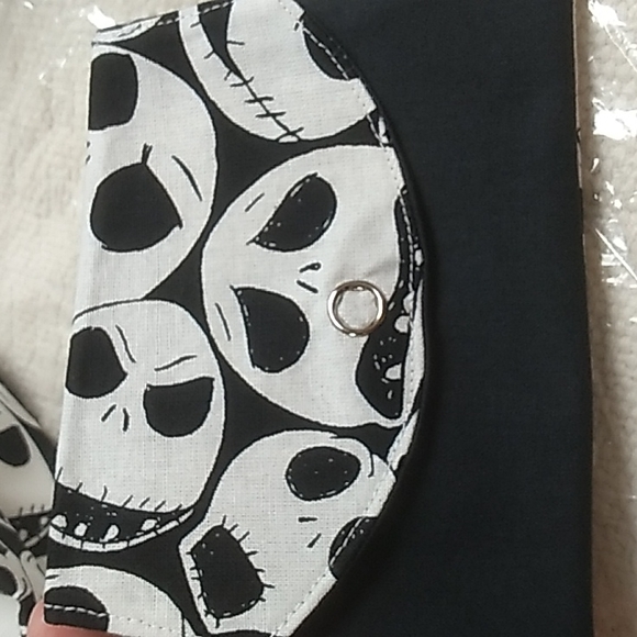 From Palm Springs Fair 3 piece collection Nightmare Before Christmas Purse Plus - Picture 9 of 15